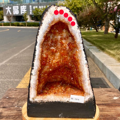 3lb natural citrine - 23.3lb, geode